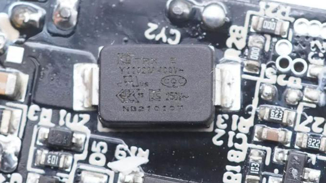 Y1麻豆免费下载黄片大全在PD快充占据什么样的地位？