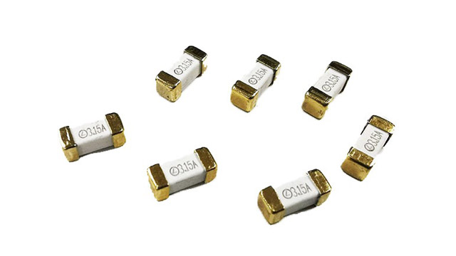 贴片麻豆三级视频