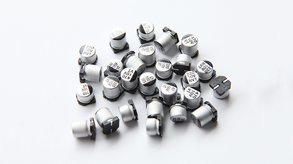 固态麻豆免费下载黄片大全与普通麻豆免费下载黄片大全的区别在哪？各有哪些优点